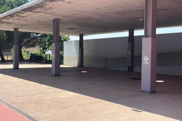 Proteções dos pilares no recreio